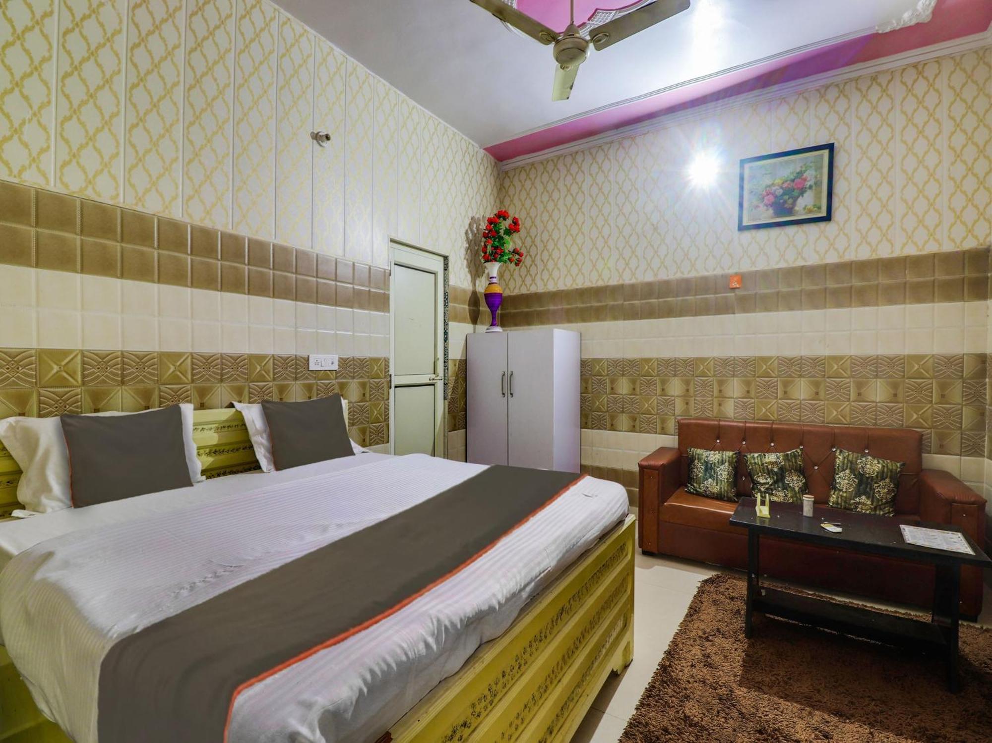 Collection O Paradise And Restaurant Hotel Kashipur Exterior photo